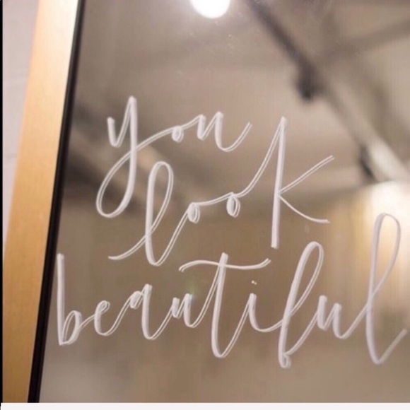 ✨SHINE ON BEAUTIES✨ - Picture 1 of 16